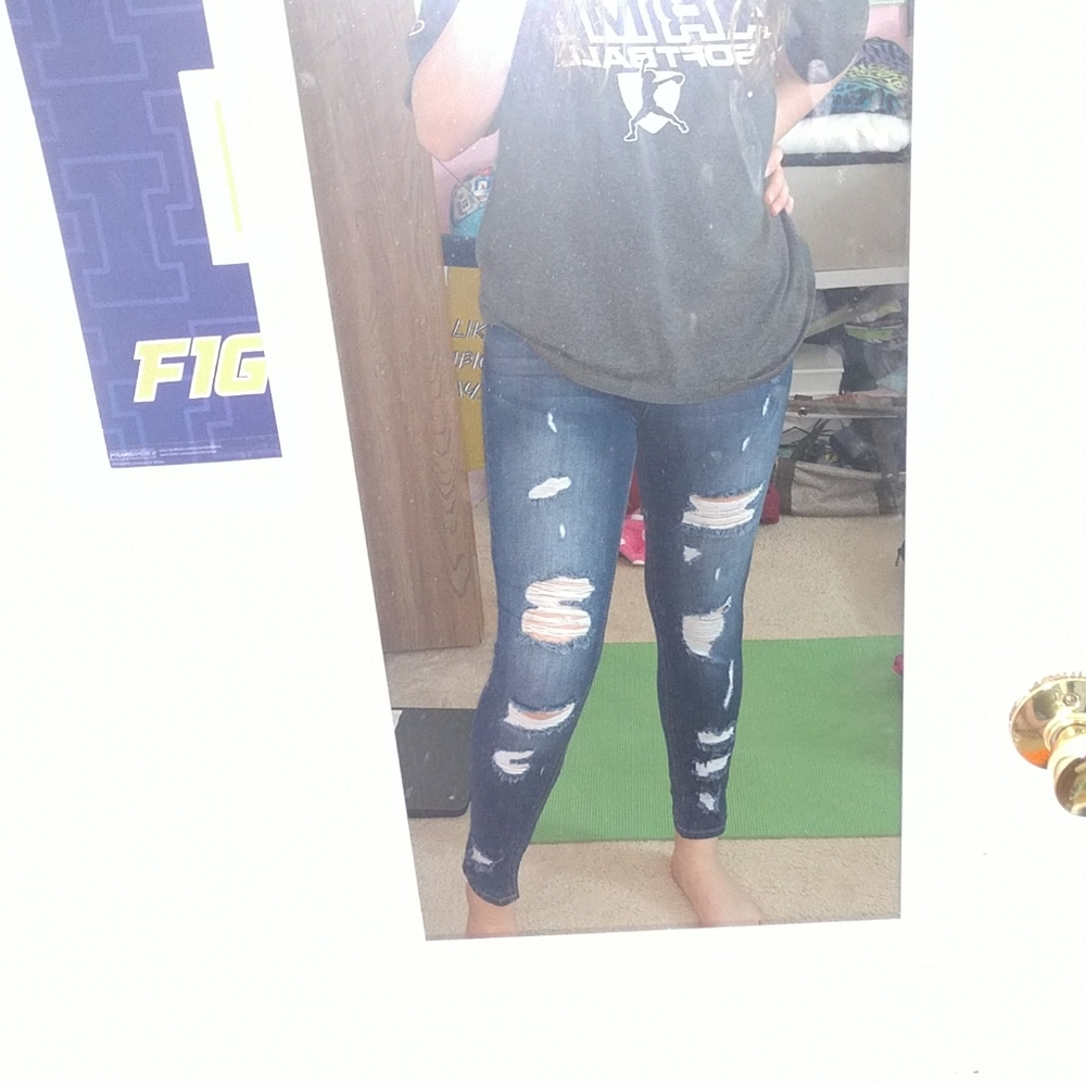Ripped jeans